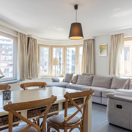 Beautiful Sunny Apartment Near The Sea Остенде Екстериор снимка